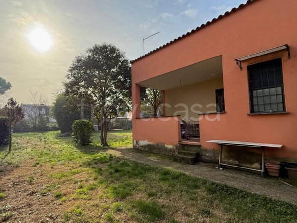 casa indipendente in vendita a Monte Compatri in zona Pantano