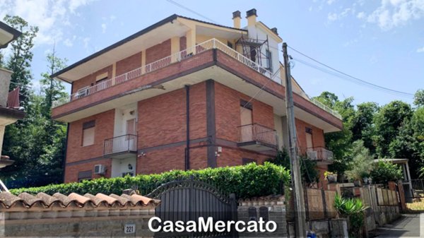 appartamento in vendita a Monte Compatri in zona Pantano
