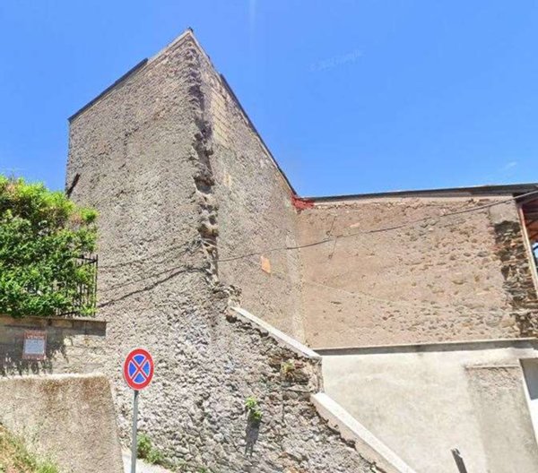 locale di sgombero in vendita a Monte Compatri