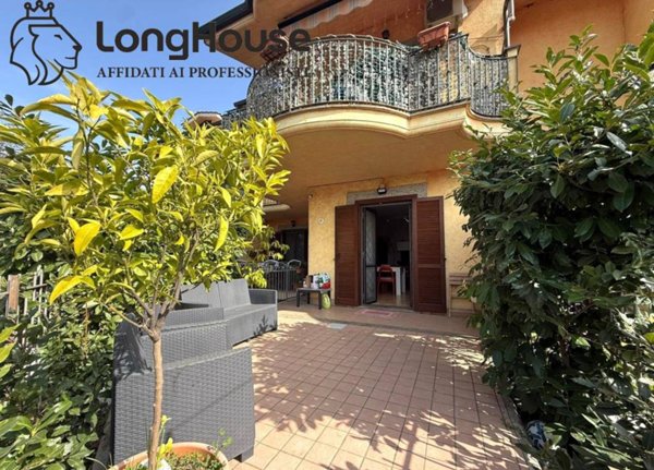 appartamento in vendita a Monte Compatri in zona Laghetto