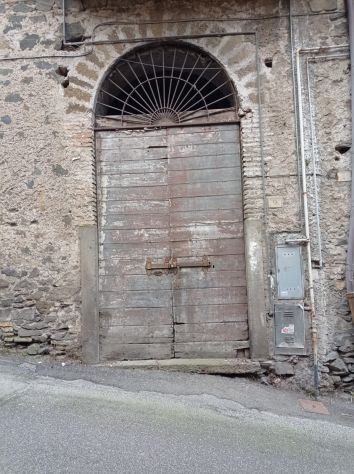 locale commerciale in vendita a Monte Compatri