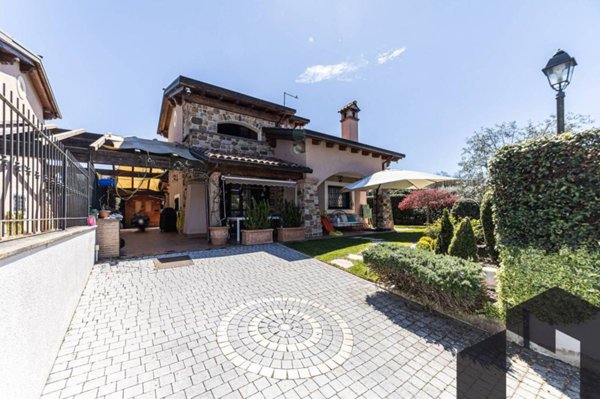 casa indipendente in vendita a Monte Compatri in zona Molara