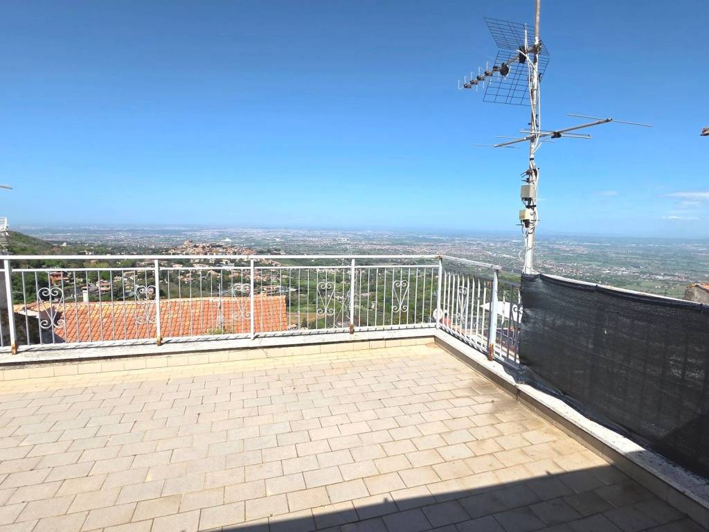 casa indipendente in vendita a Monte Compatri
