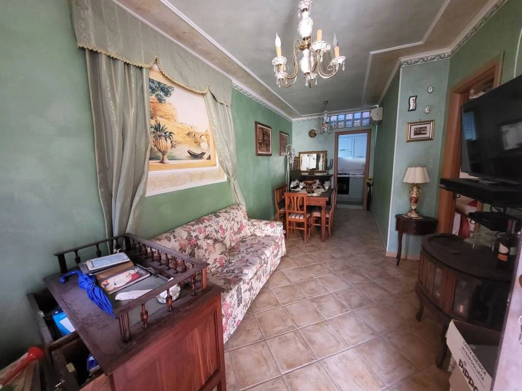 negozio in vendita a Monte Compatri