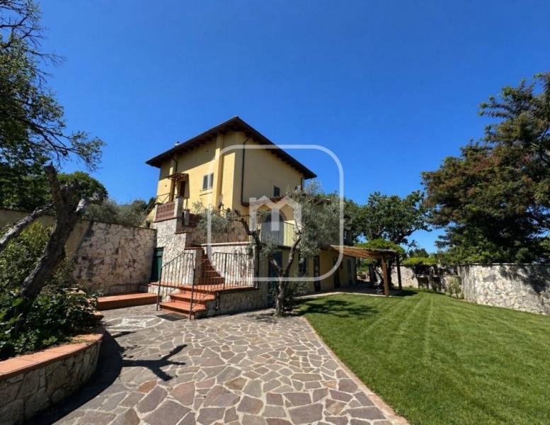 casa indipendente in vendita a Monte Compatri