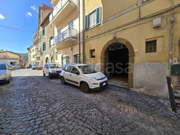 locale di sgombero in vendita a Monte Compatri
