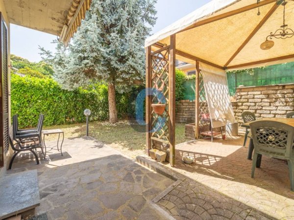 casa indipendente in vendita a Monte Compatri