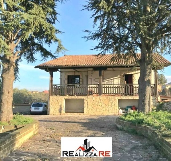 casa indipendente in vendita a Monte Compatri in zona Laghetto