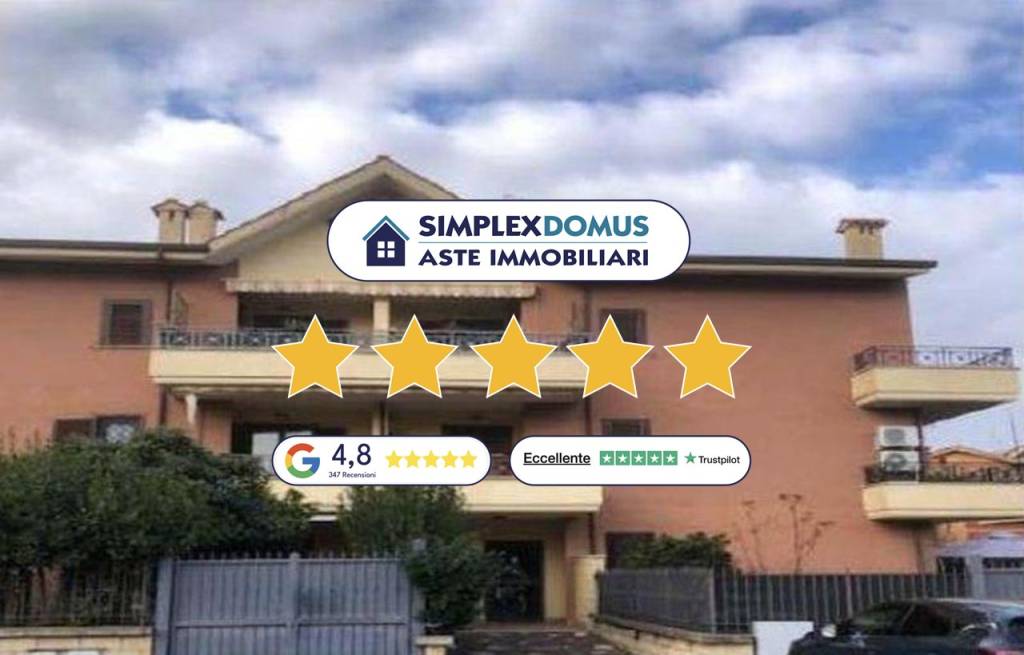 appartamento in vendita a Monte Compatri in zona Laghetto