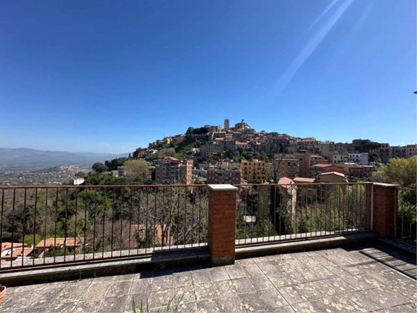 appartamento in vendita a Monte Compatri