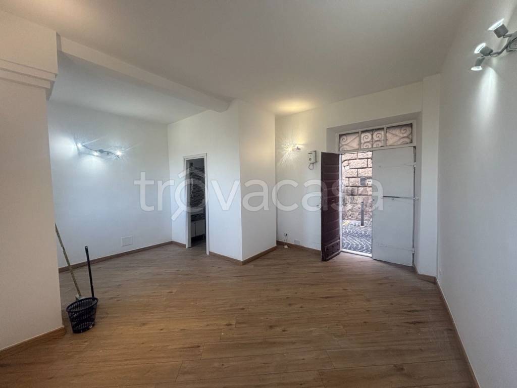 negozio in vendita a Monte Compatri