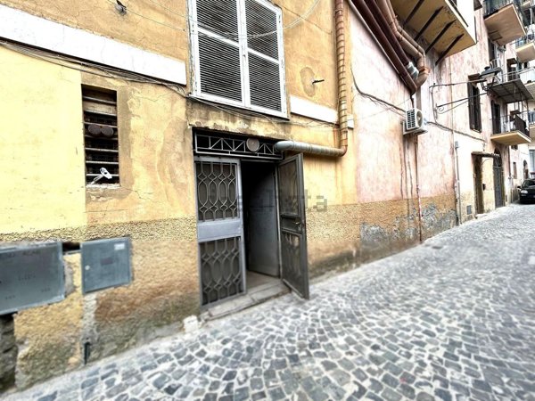 locale commerciale in vendita a Monte Compatri