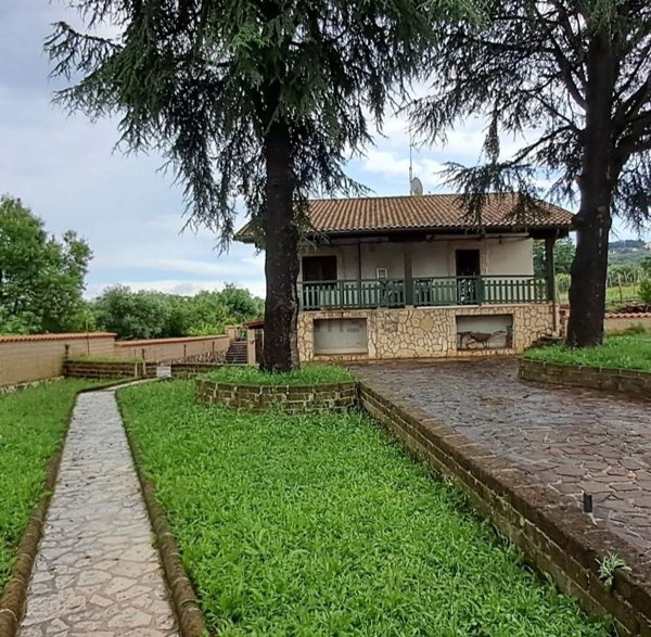 casa indipendente in vendita a Monte Compatri in zona Laghetto