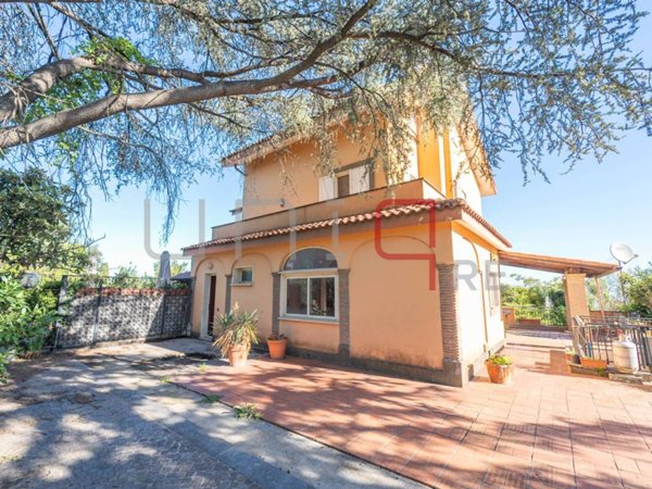casa indipendente in vendita a Monte Compatri in zona Pantano