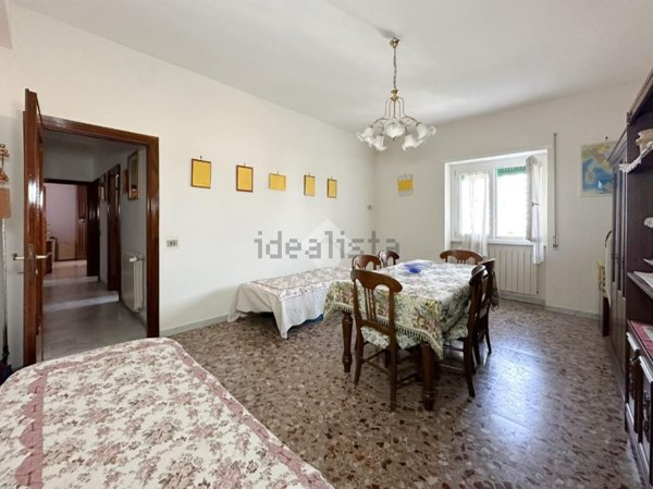 appartamento in vendita a Monte Compatri in zona Laghetto