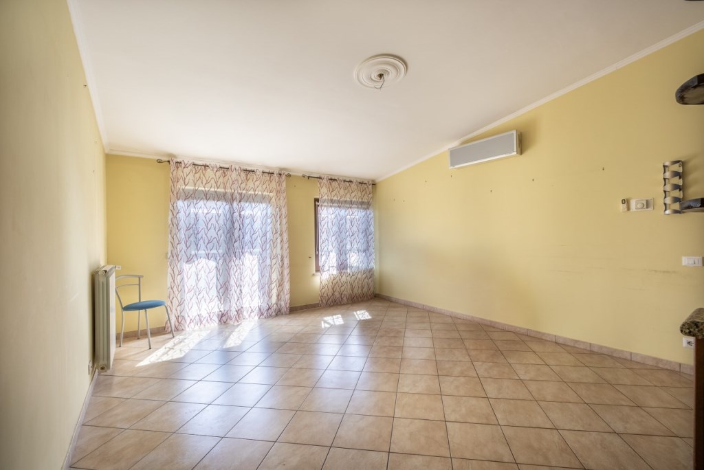 appartamento in vendita a Monte Compatri in zona Laghetto