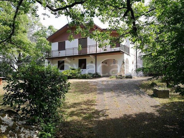 casa indipendente in vendita a Monteflavio