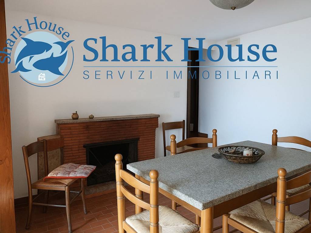intera palazzina in vendita a Montelanico