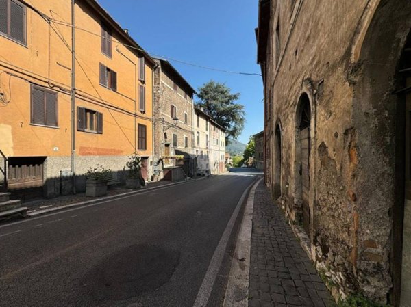 appartamento in vendita a Montelanico