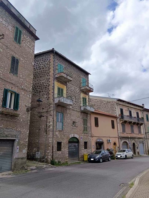 appartamento in vendita a Montelanico