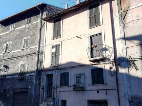 appartamento in vendita a Montelanico