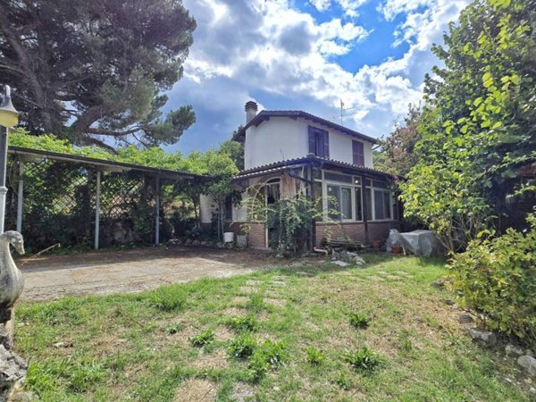 appartamento in vendita a Montelanico