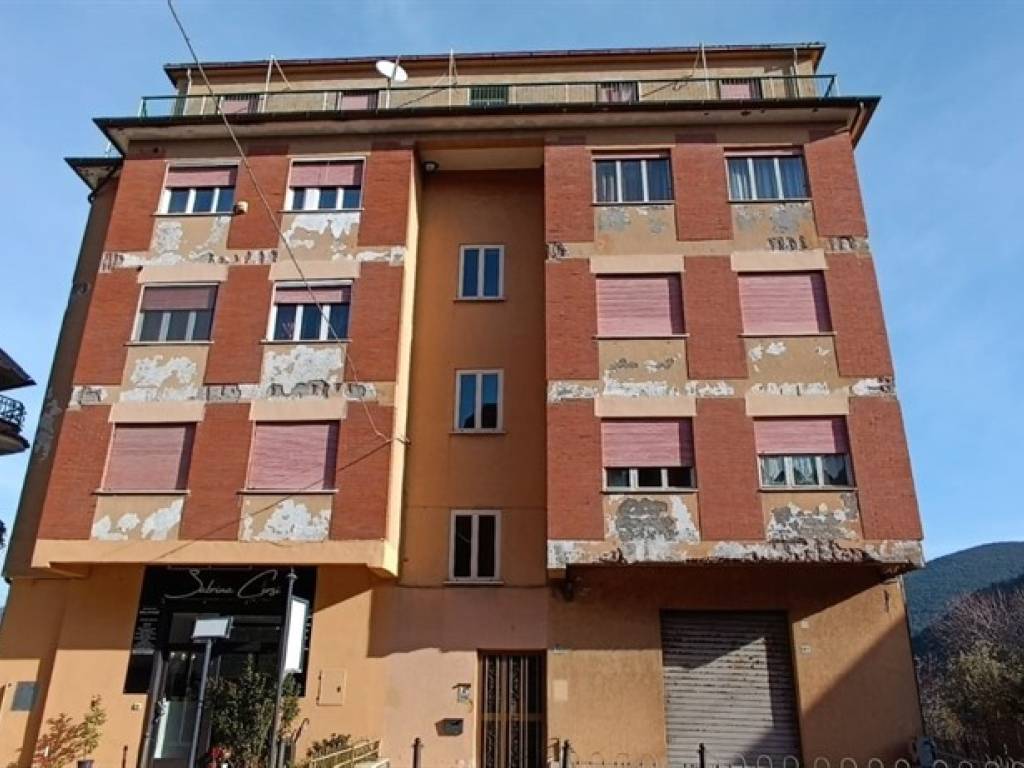 appartamento in vendita a Montelanico
