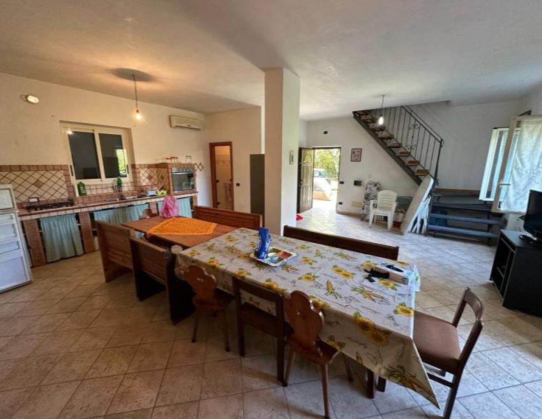casa indipendente in vendita a Montelanico