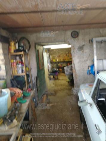 locale commerciale in vendita a Montelanico