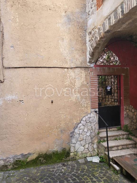 appartamento in vendita a Montelanico