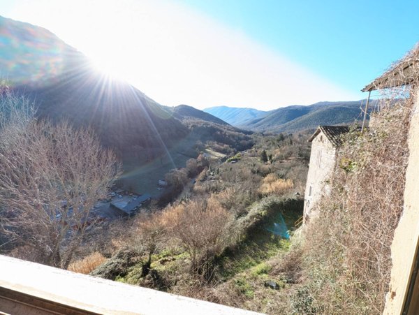 appartamento in vendita a Montelanico
