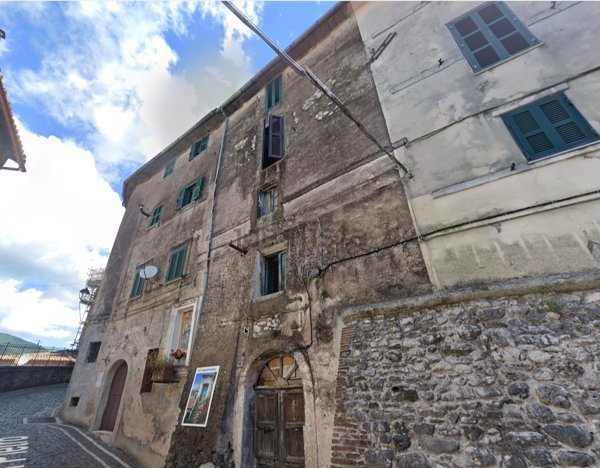 appartamento in vendita a Montelanico