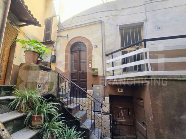 appartamento in vendita a Montelanico