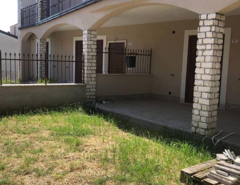 casa indipendente in vendita a Montelibretti