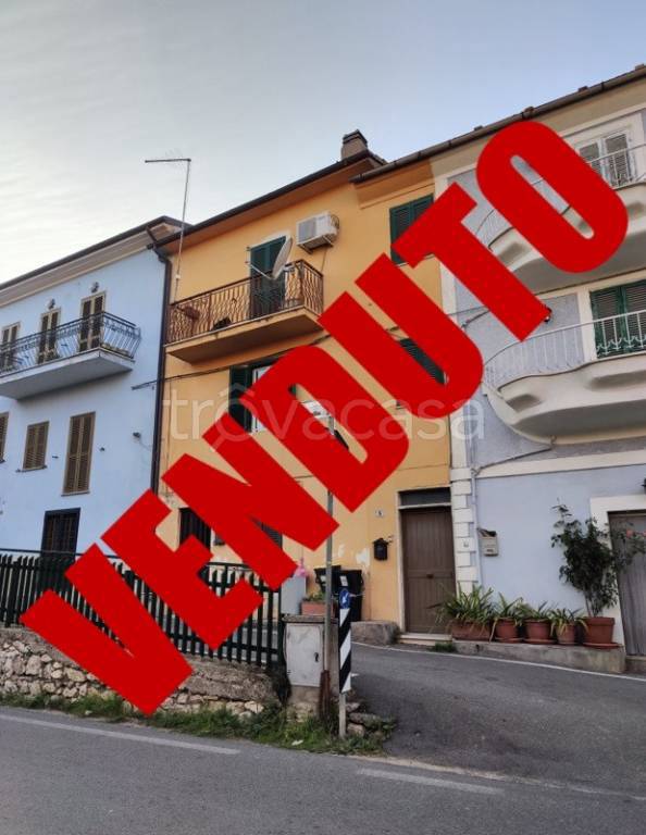 appartamento in vendita a Montelibretti