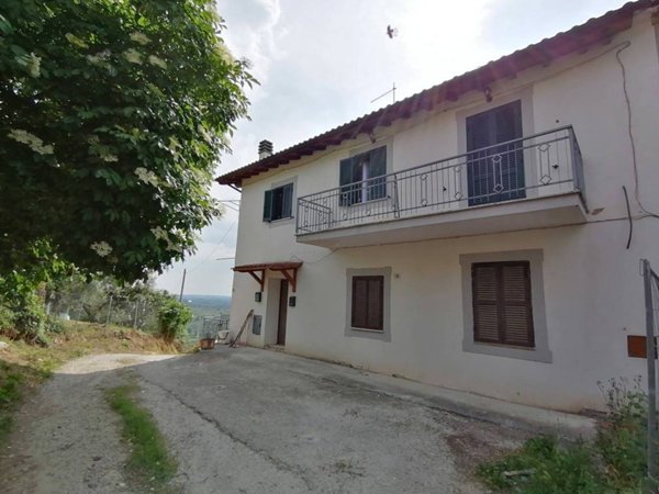 appartamento in vendita a Montelibretti