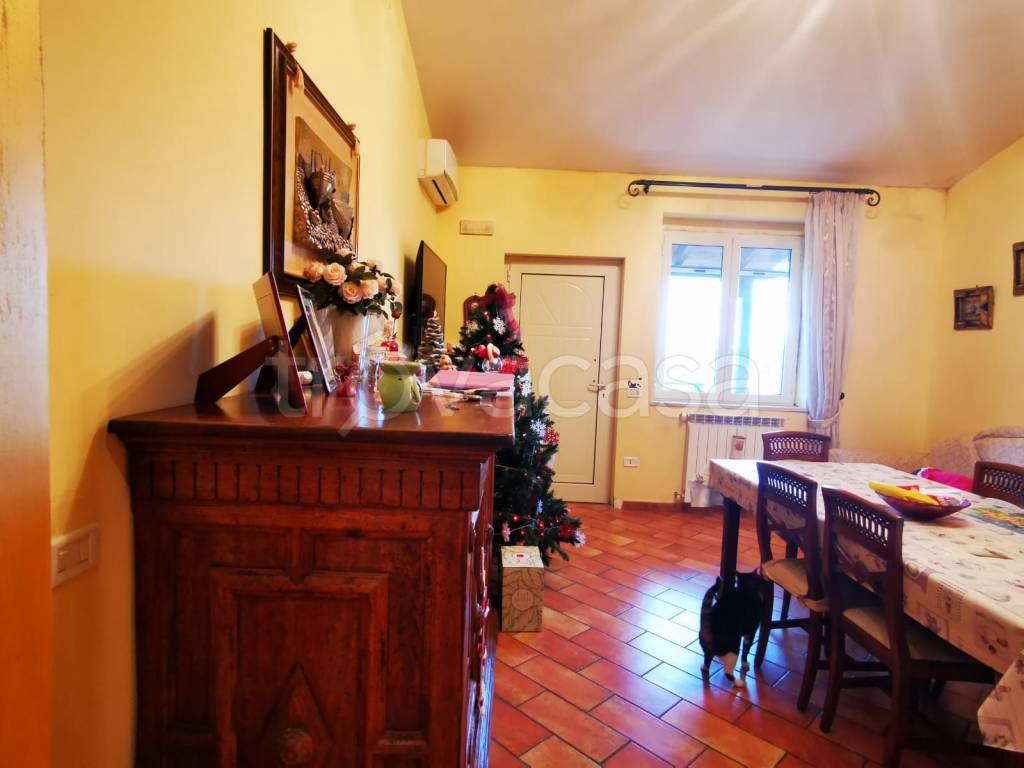 appartamento in vendita a Montelibretti