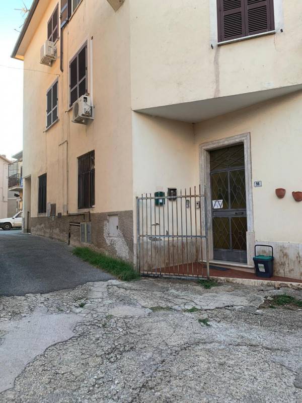 appartamento in vendita a Montelibretti