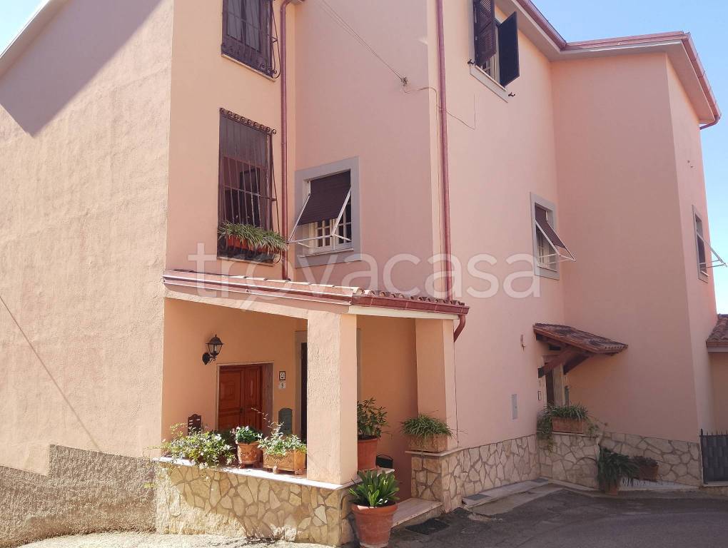 appartamento in vendita a Montelibretti