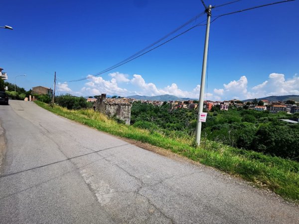 terreno edificabile in vendita a Montelibretti