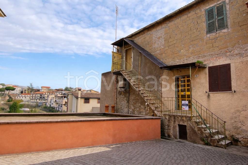 casa indipendente in vendita a Montelibretti