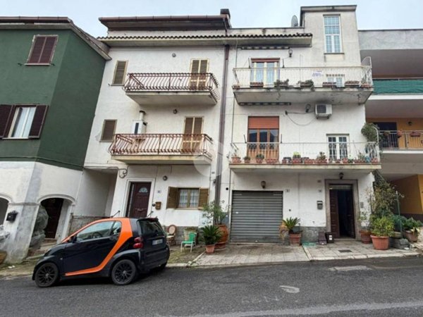 appartamento in vendita a Montelibretti