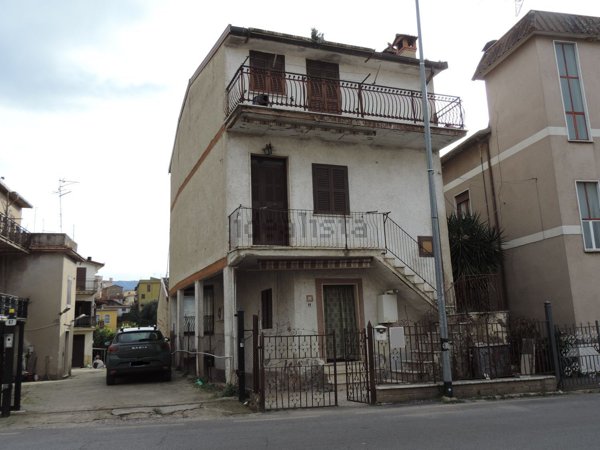 appartamento in vendita a Montelibretti