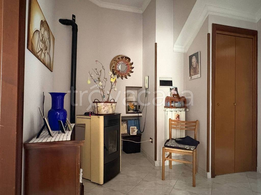 appartamento in vendita a Montelibretti in zona Borgo Santa Maria