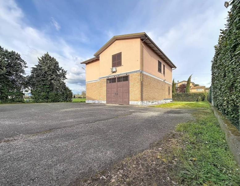 appartamento in vendita a Montelibretti