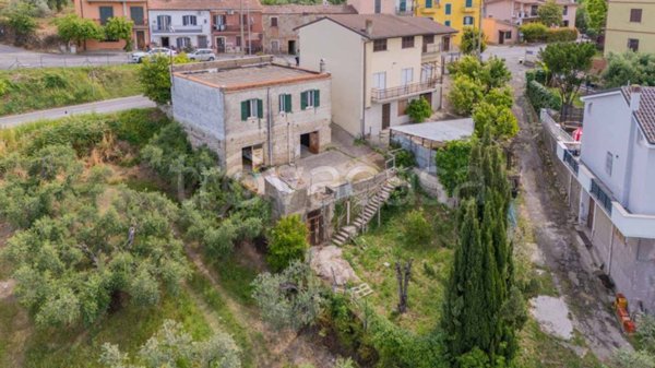 casa indipendente in vendita a Montelibretti in zona Tarantò / Vigna Grande