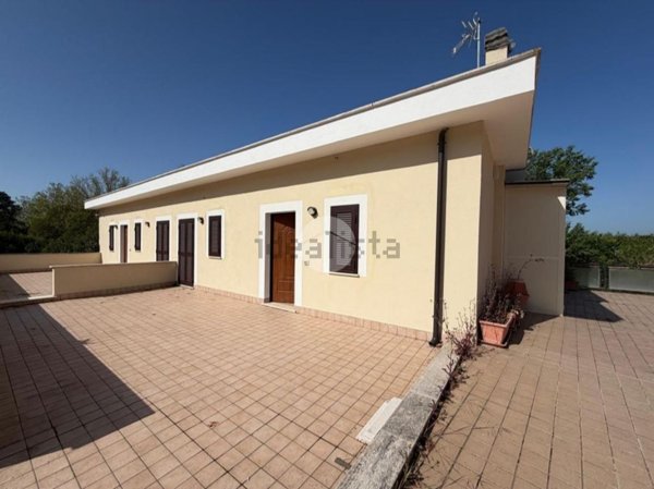appartamento in vendita a Montelibretti in zona Borgo Santa Maria
