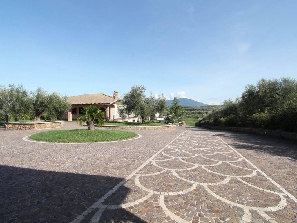 casa indipendente in vendita a Montelibretti in zona Borgo Santa Maria