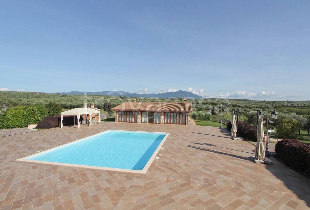 casa indipendente in vendita a Montelibretti in zona Borgo Santa Maria