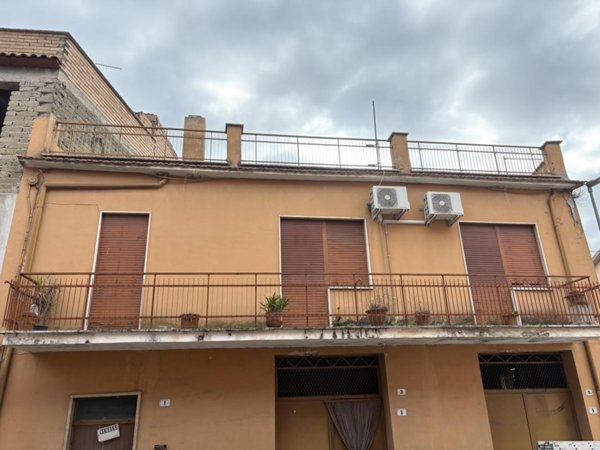 appartamento in vendita a Montelibretti in zona Tarantò / Vigna Grande
